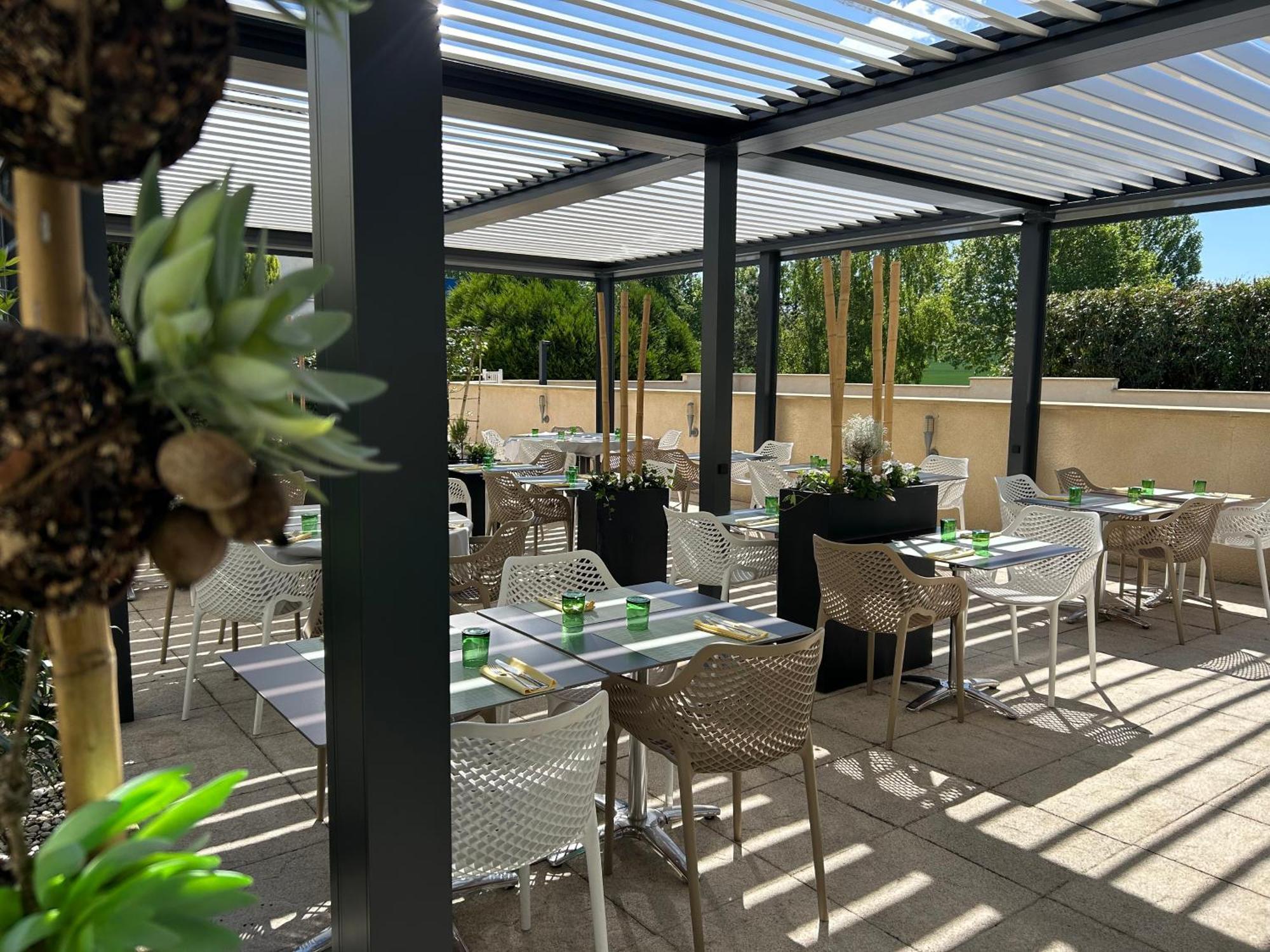 Les Orchidees , Hotel & Restaurant Верден-сюр-Мёз Экстерьер фото
